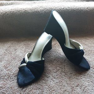 Suede Napa Wedge Sandels